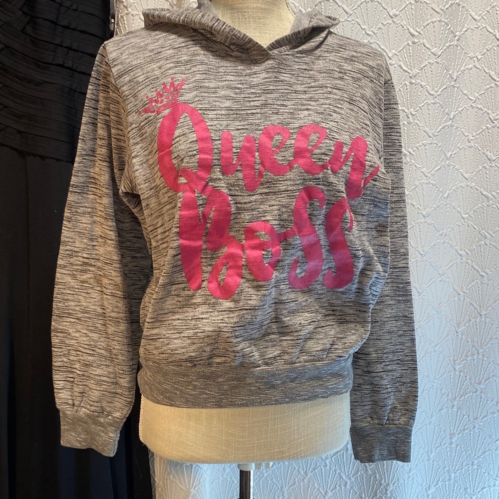 Bobbie Brooks size large Heather Gray Hoodie with Pink Queen Boss lettering warm